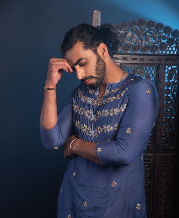 Men's Powder Blue Muslin Kurta - Image 2