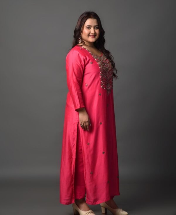 Women's Magenta Pink Dola Silk & Malai Cotton Kurti Set - Image 2