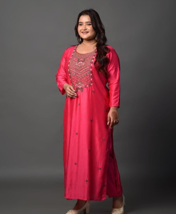 Women's Magenta Pink Dola Silk & Malai Cotton Kurti Set - Image 4