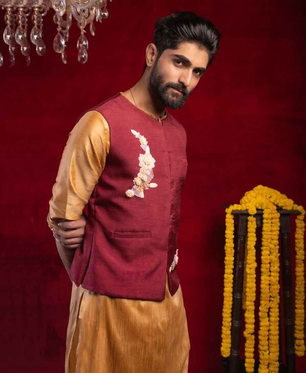 Glossy Maroon and Golden Majesty - Men's Dola and Dupion Silk Kurta Set for Party Wear - Image 2