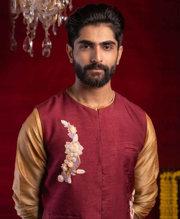 Glossy Maroon and Golden Majesty - Men's Dola and Dupion Silk Kurta Set for Party Wear - Image 4
